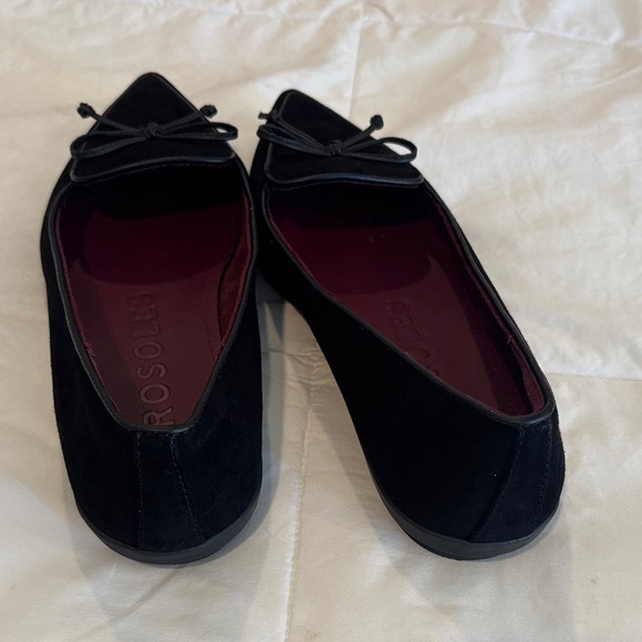 AEROSOLES Black Suede Flats with Bow - Picture 4 of 6